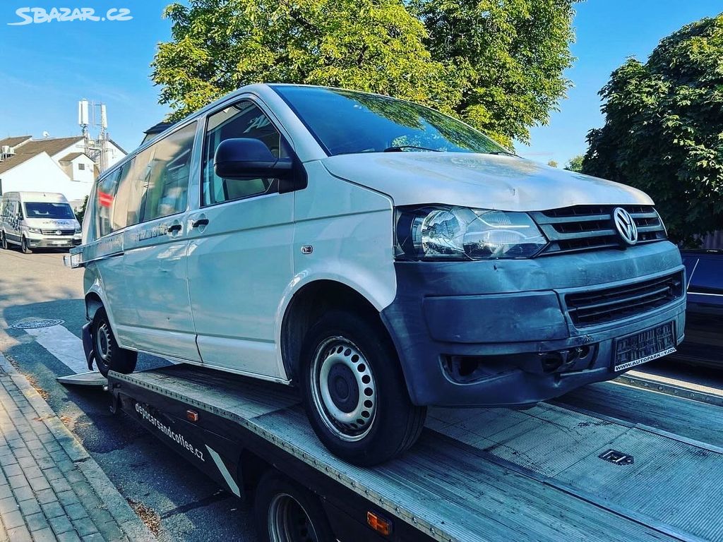 Vůz na díly VW Transporter T5 FL kombi CAA KUP B9A