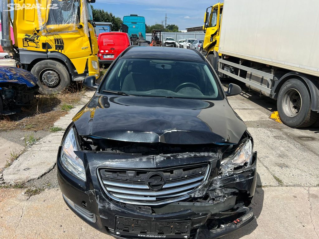 Opel insignie 2.0cdti 81kw 2013 pojizdne airbag OK