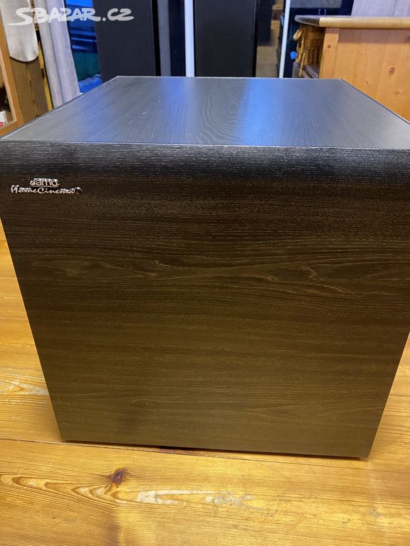 Jamo aktivni subwoofer