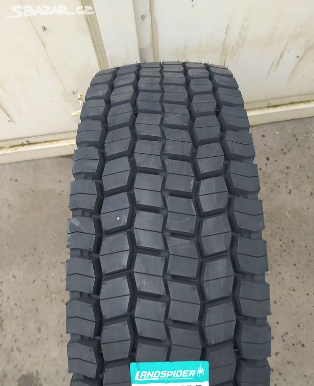 315/60 R22,5 záběrově Landspider 3156022,5