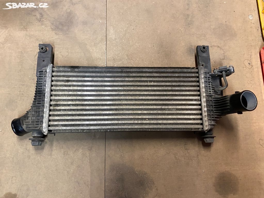 Intercooler Nissan 2.5dCi 140Kw Navara /Pathfinder