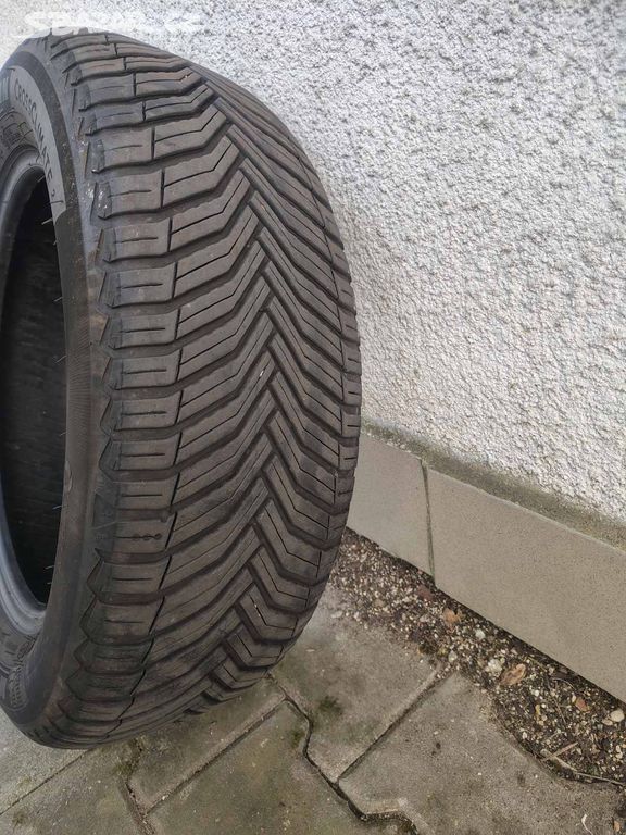 Pneumatiky 205/55R16 MICHELIN CrossClimate 2