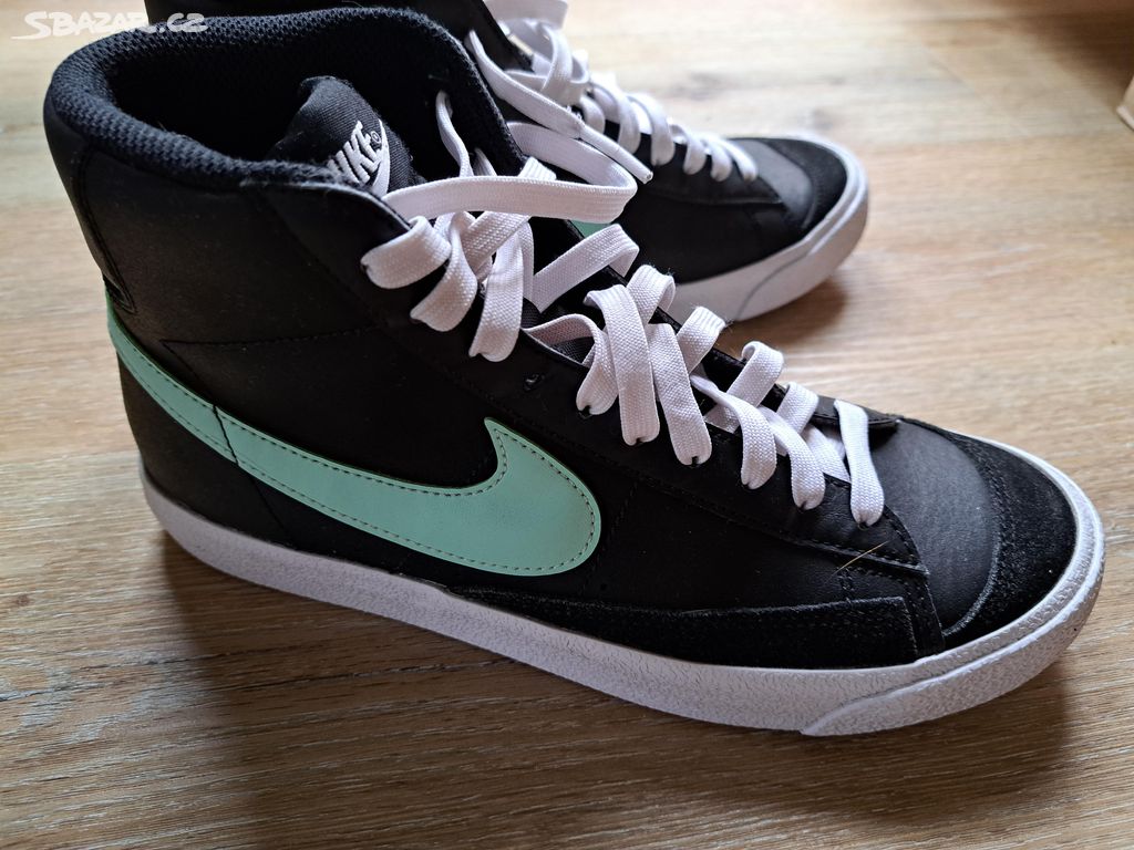 Nike Blazer MID 77 vel.40