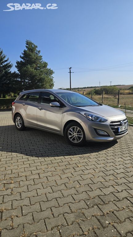 Hyundai i30 kombi, rok 2017, 1.6 l, 88 kW