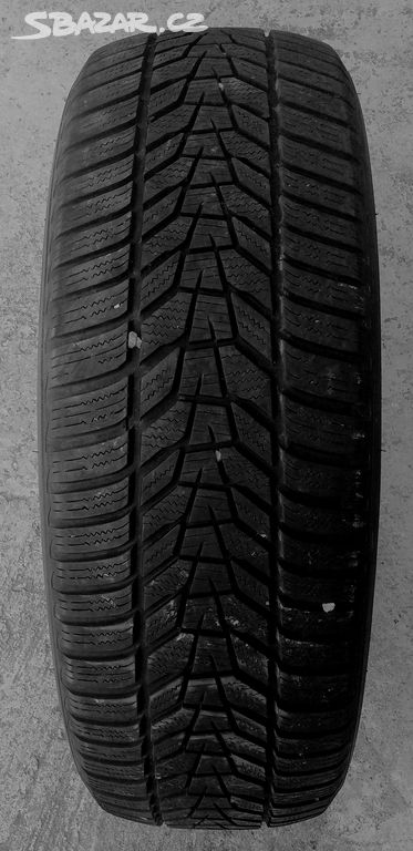 ZIMNÍ PNEU 235 60 18 hankook