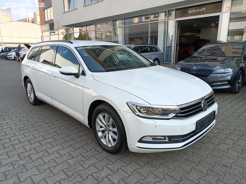 VW Passat B8 2.0TDI 110kW DSG Webasto Virtual ACC