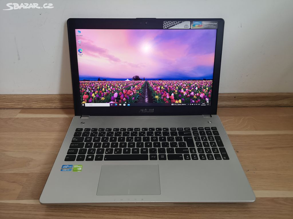 Čtyřjádrový notebook Asus N56VV