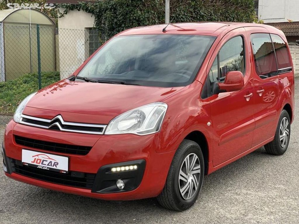 Citroën Berlingo 1.6HDi MULTISPACE ČR. 1. MAJ.