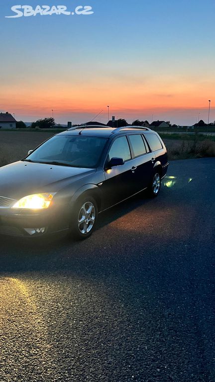 Ford Mondeo kombi 2006 2.0 TDCi 96 kW