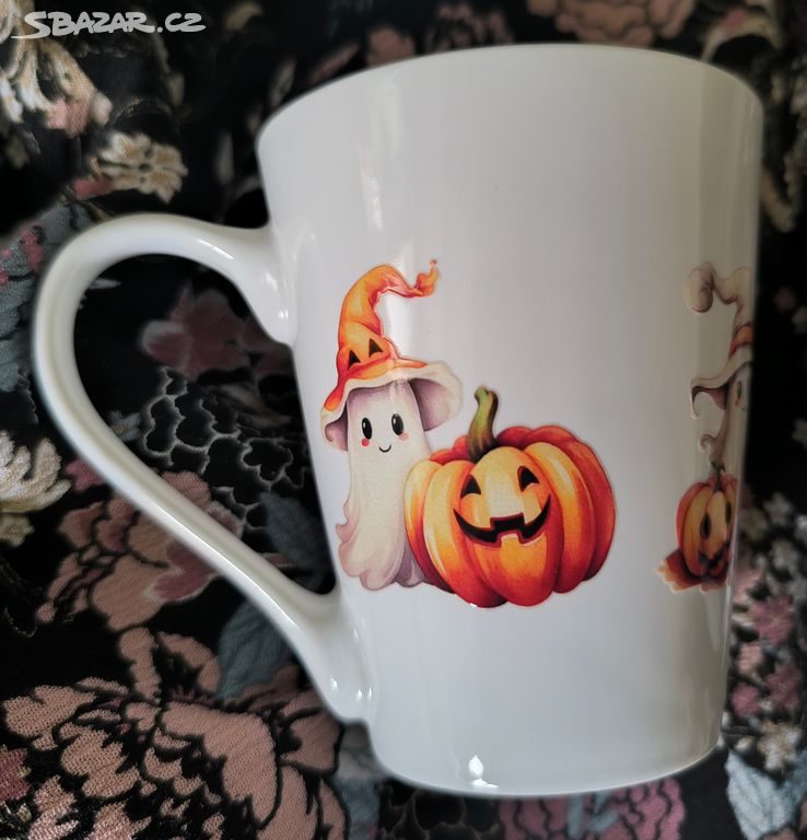 Hrnek Halloween s duchy a dýněmi - 280 ml