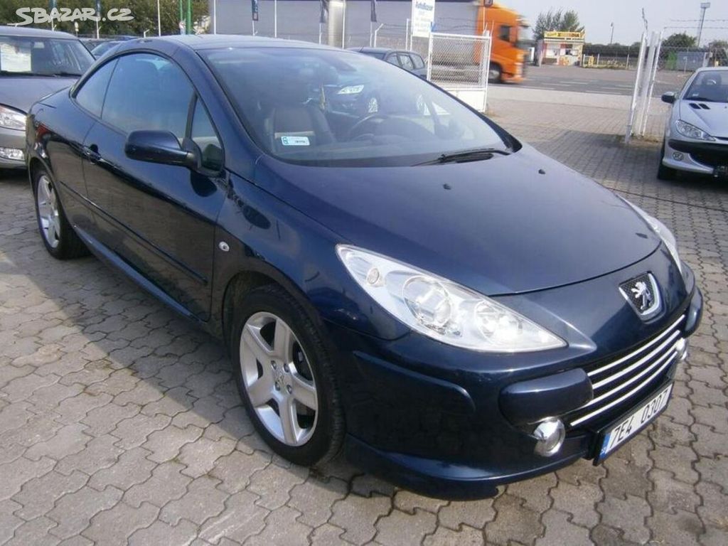 Peugeot 307 CC 2.0HDi,100kw,2x kola nafta manuální