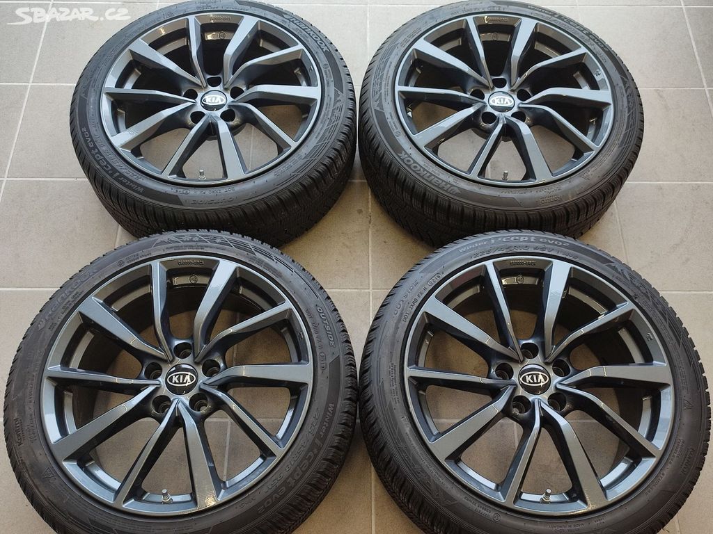 Krásná ALU kola KIA 18" 5x114,3 ET34 pneu 225/45