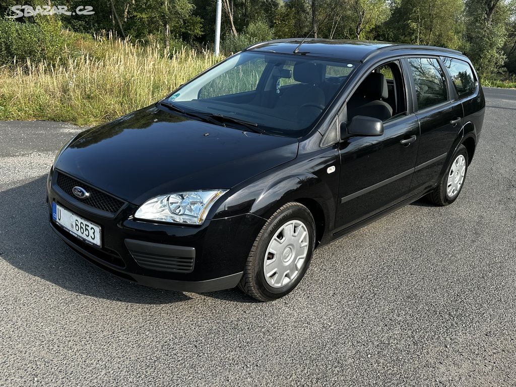 Ford focus kombi 1.6i 74kw, r.2006, STK, klima