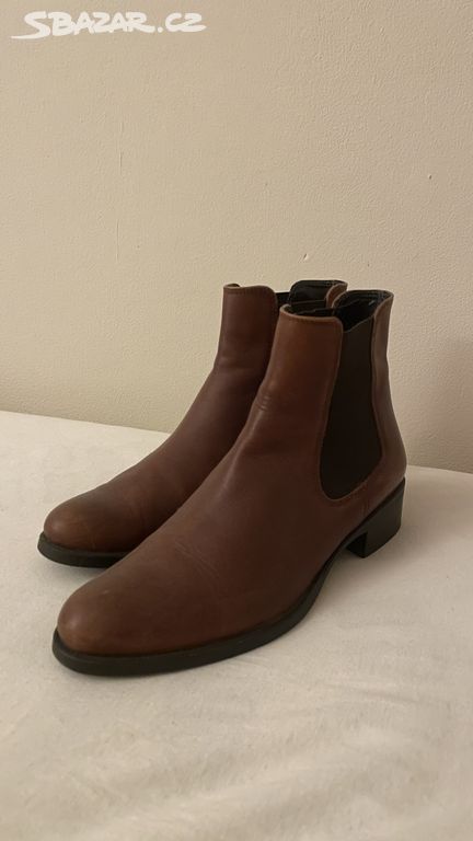 Baťa dámské chelsea boots / boty