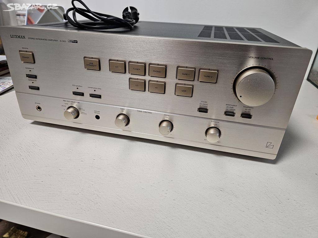 Zesilovač Luxman A 383