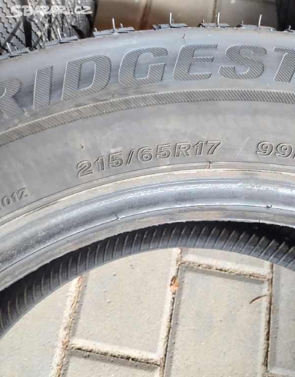 4x zimní pneu Bridgestone 215/65 R17