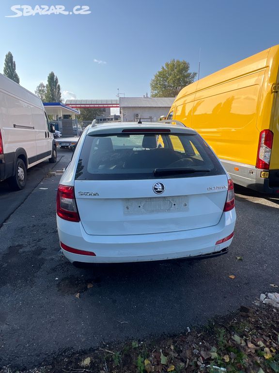 Rozprodám na náhradní Dily Škoda Octavia 3 combi