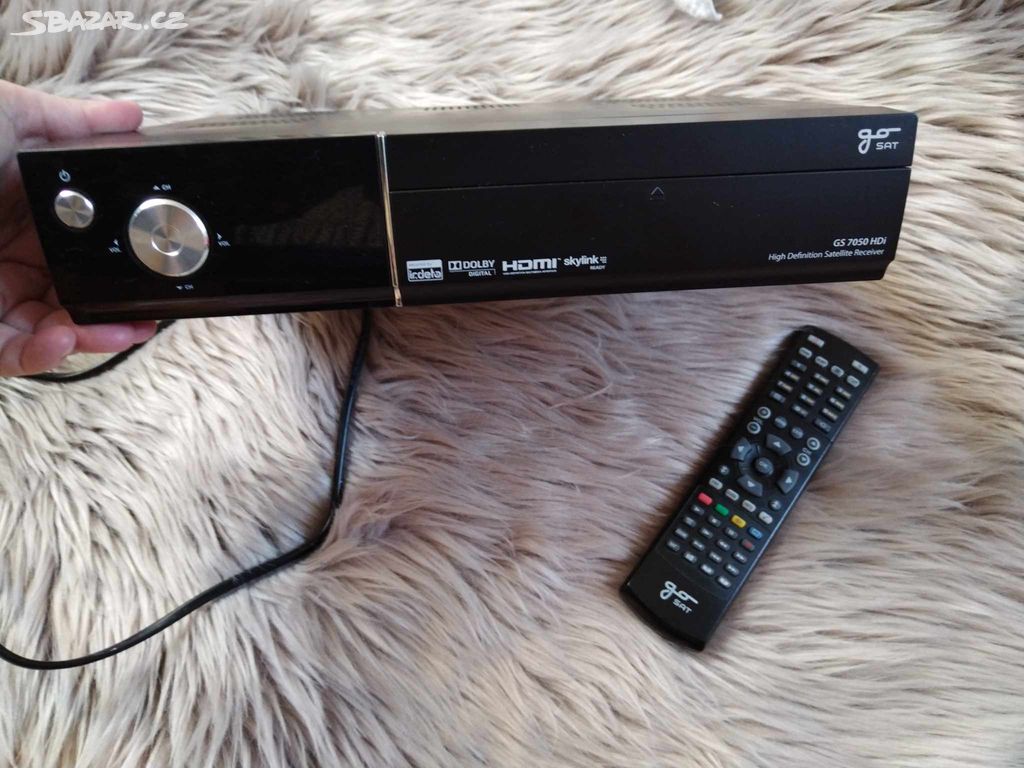 Set top box - GoSAT GS 7050+Ovladač -Plně Funkční