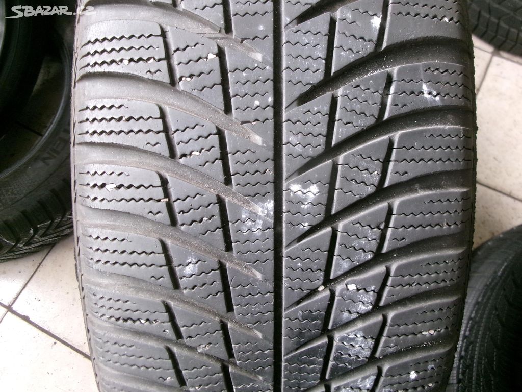 Zimní pneu BRIDGESTONE 215 60 16 č.14716