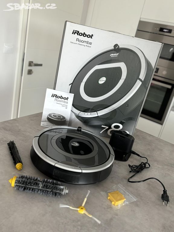 Vysavač iRobot Roomba 780