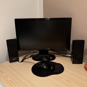 Obrázek k inzerátu: Stolní počítač - cely set pc sestava