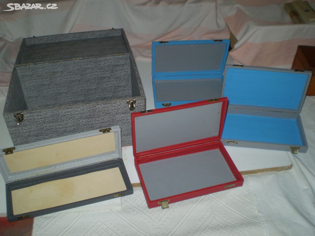 Dřevěné krabice - úložné krabičky (etue)