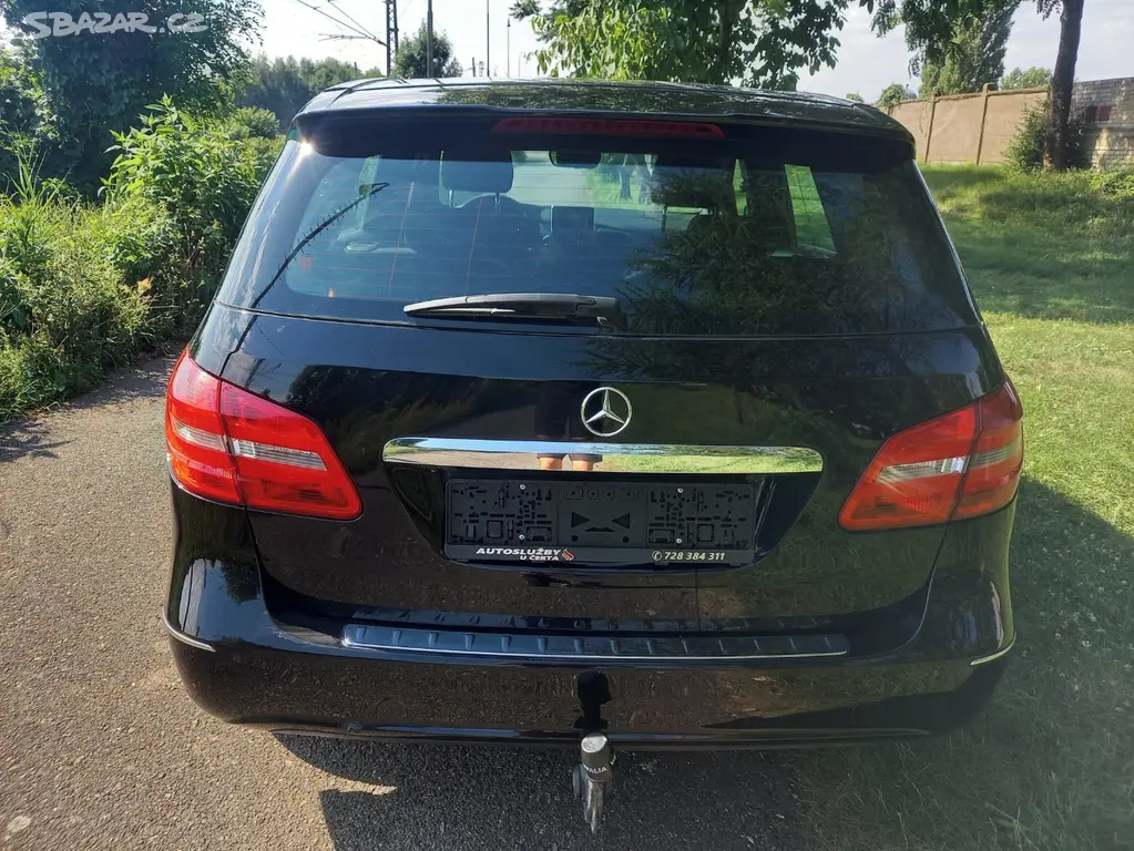 Mercedes-Benz Třídy B 180 CDi PANORAMA AVANTGARDE - fotka 6