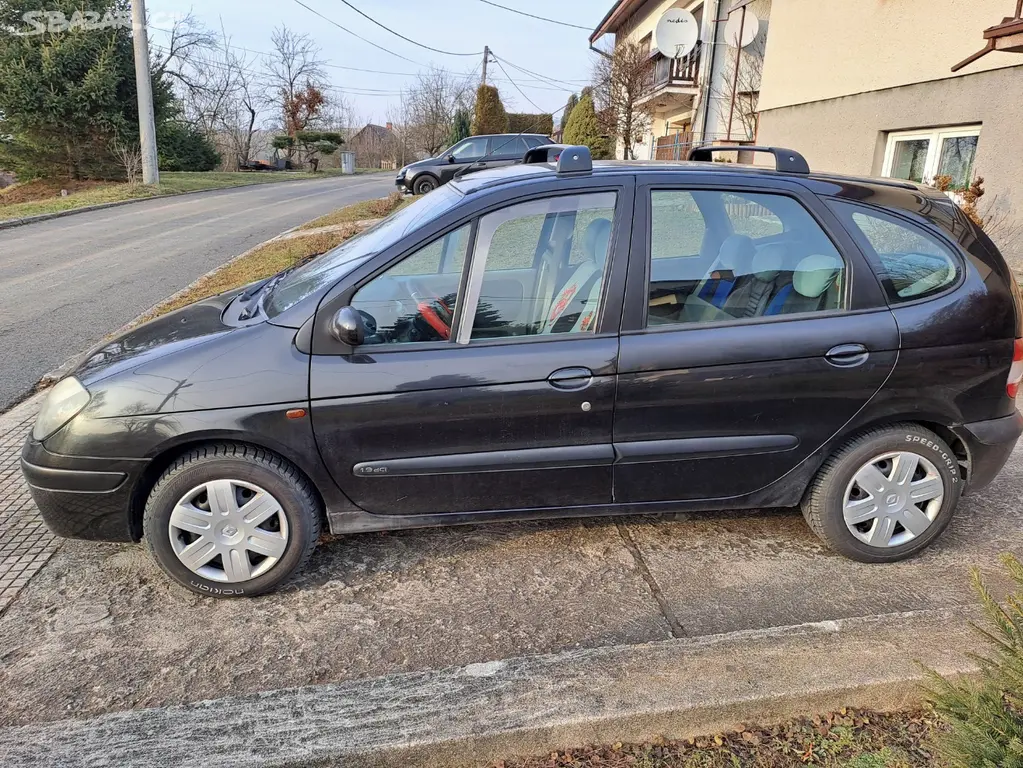 Renault Scenic 1,9 dCi, Digitální klima - fotka 6