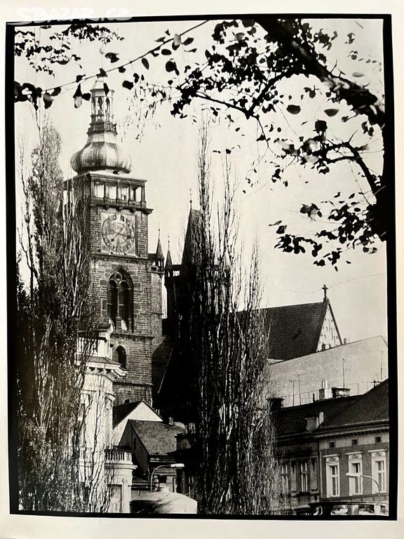 Fotografie Hradecké věže - rozměr 280x365 mm 1985