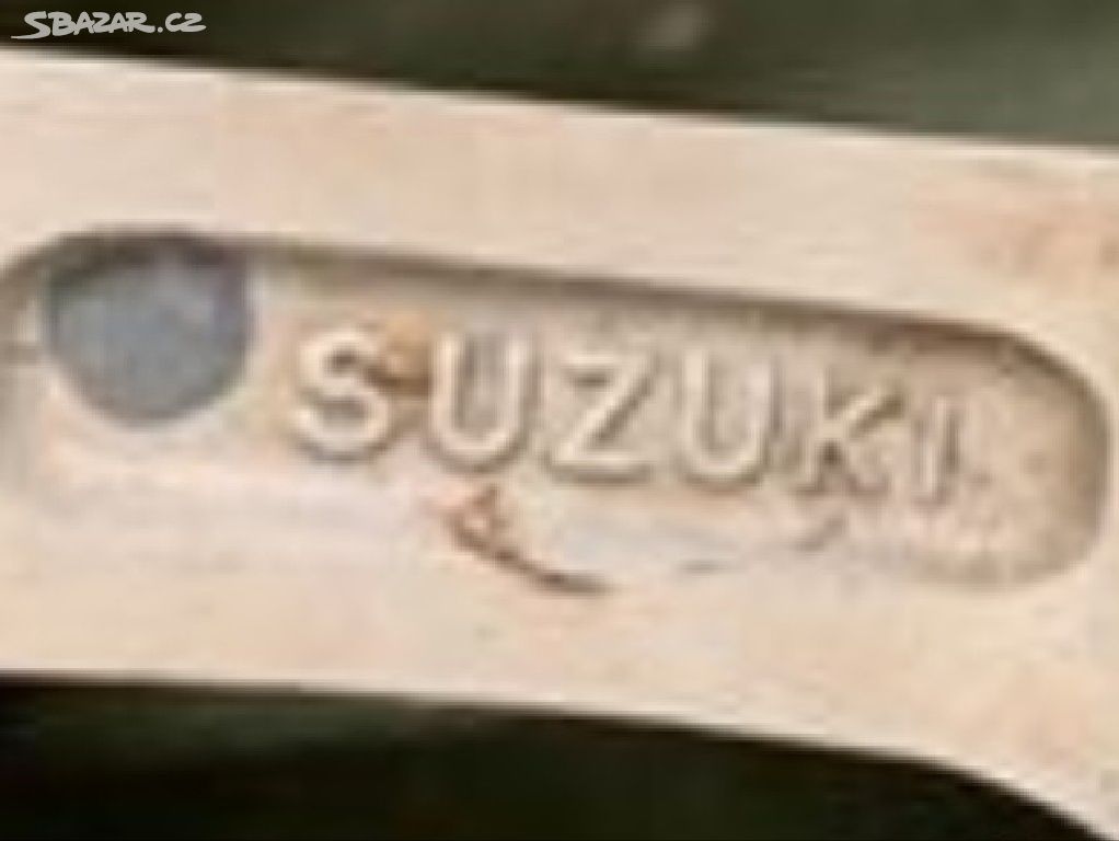 alu  SUZUKI  SWIFT  SPORT  R17 (rezervace ZL)