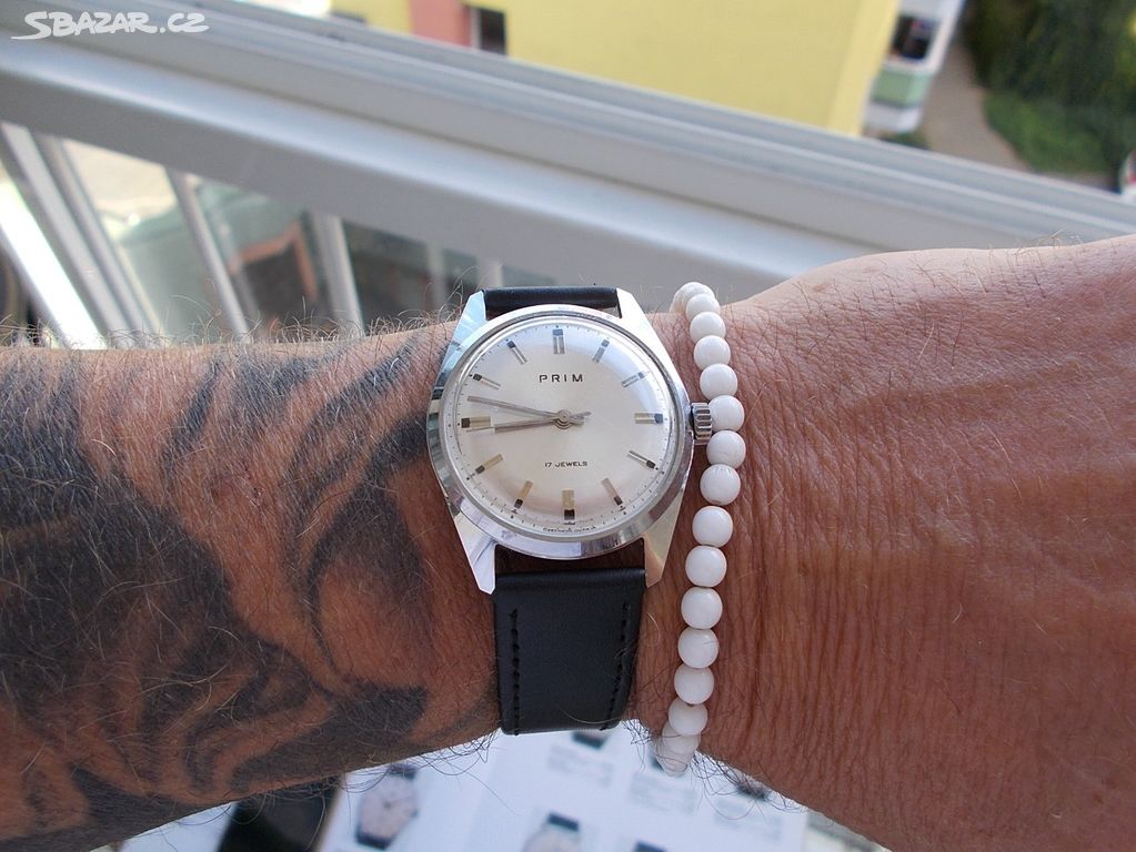 pekne funkcni hodinky prim 17 jewels rok 1970