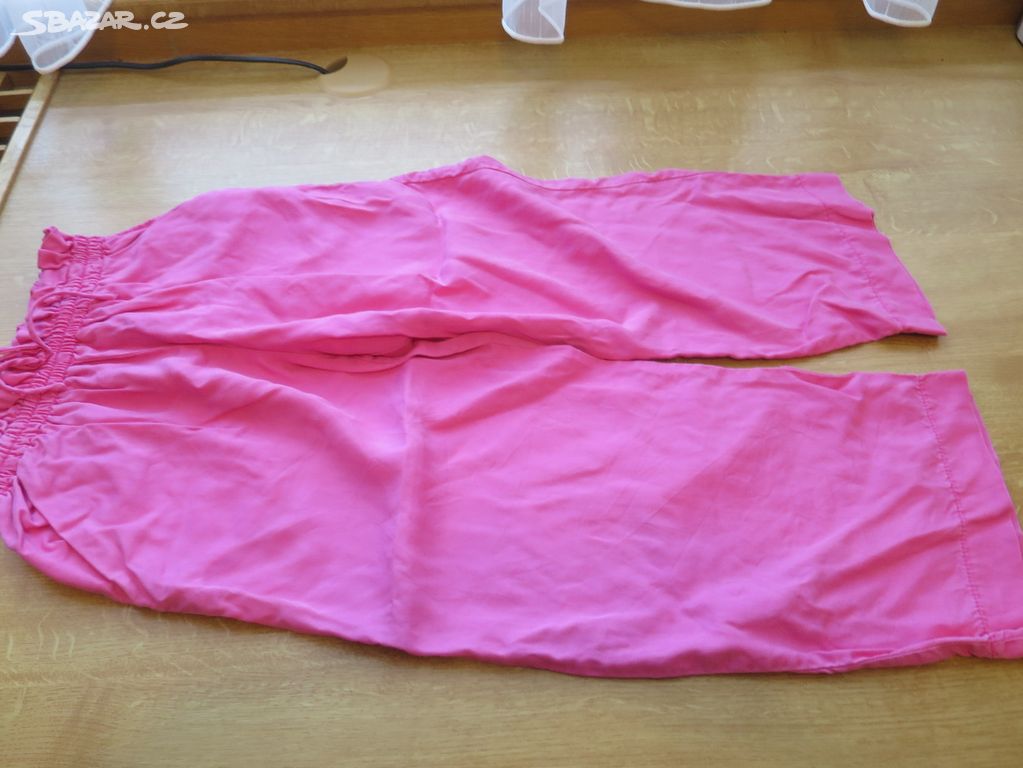 Dívčí plátěné růžové kalhoty vel. 140, guma v pase