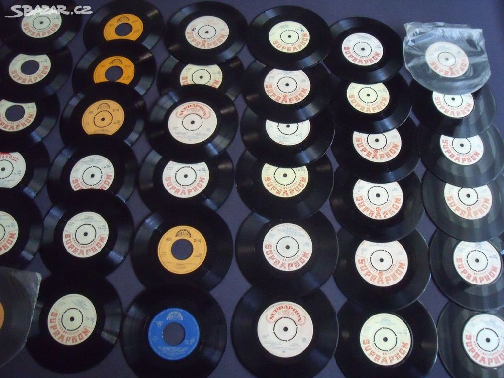 Staré vinylové gramodesky 60 ks