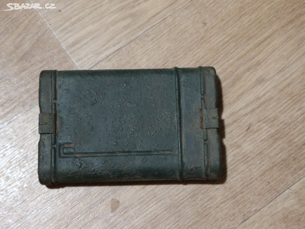 Plechová krabička na čištění pušky - Německá