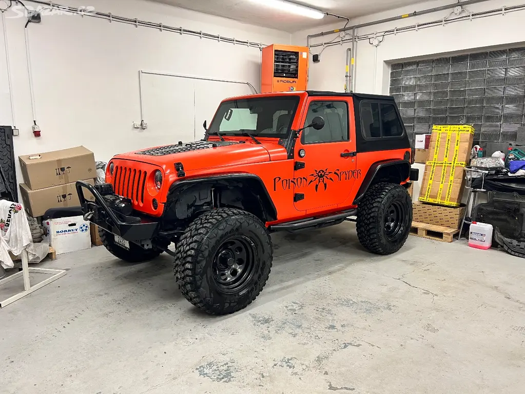 Jeep Wrangler 3.6i, 209 kW, 6tikvalt manuál, 2013