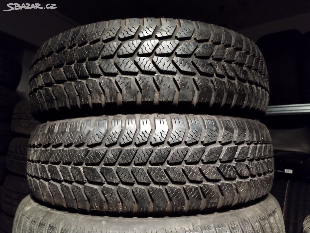 2 ZIMNÍ GOODYEAR 175/70 R14 - 6mm