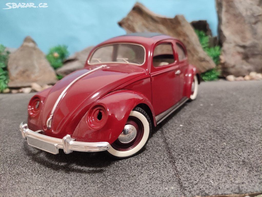 prodám model 1:18 vw beetle 1949