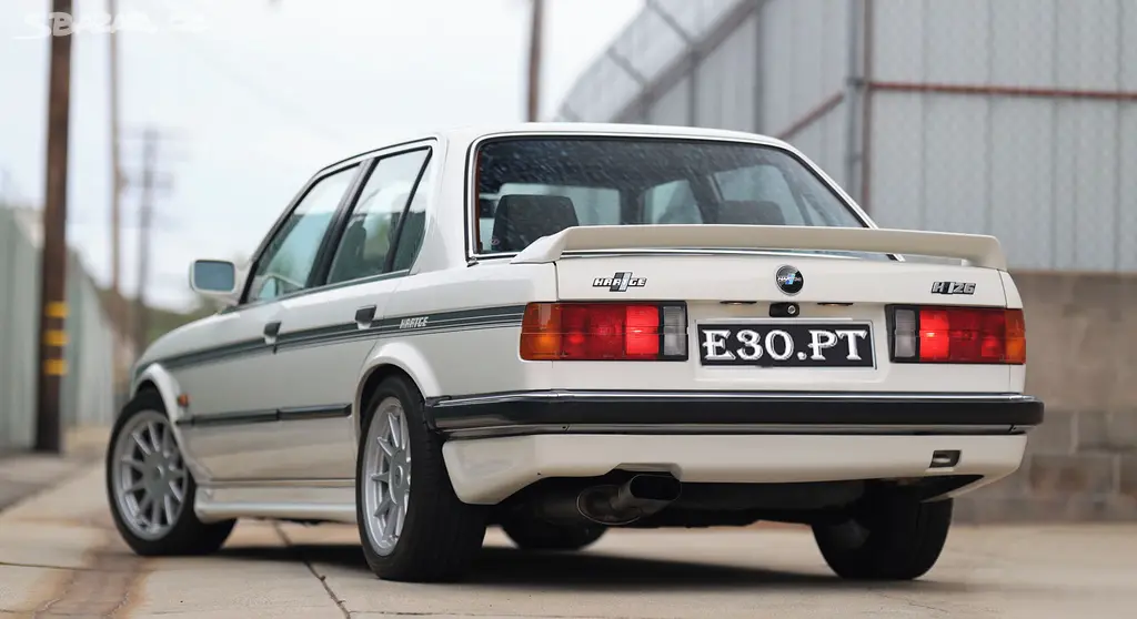 BMW e30 Hartge 51475 zadní spoiler-křídlo