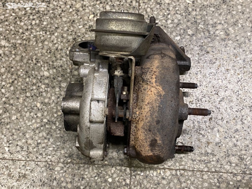 Turbo Nissan 2.5dCi 128kw Pathfinder / Navara