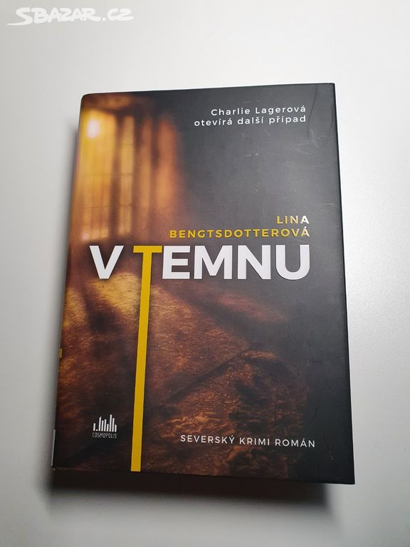 Krimi román V TEMNU, PC 399,-Kč. Pošta 30 Kč