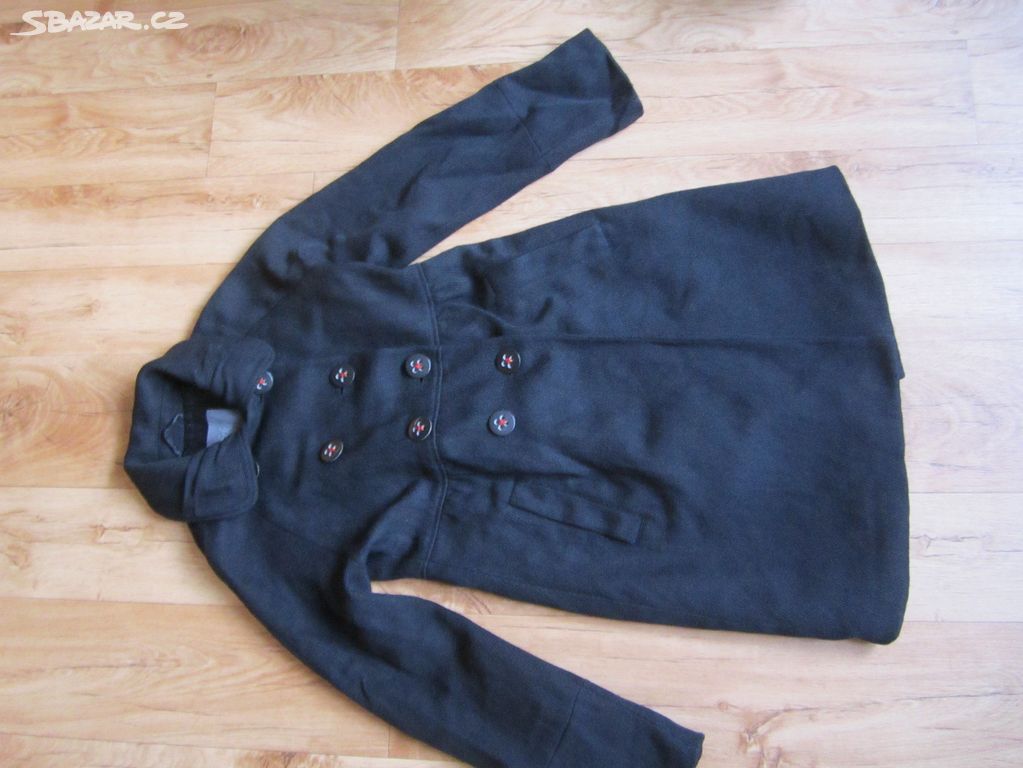 Černý jarní kabát, vel. M/L, kvalitní, 55% len