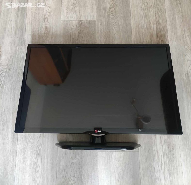 Televize LG 32" + Xiaomi Mi TV Stick