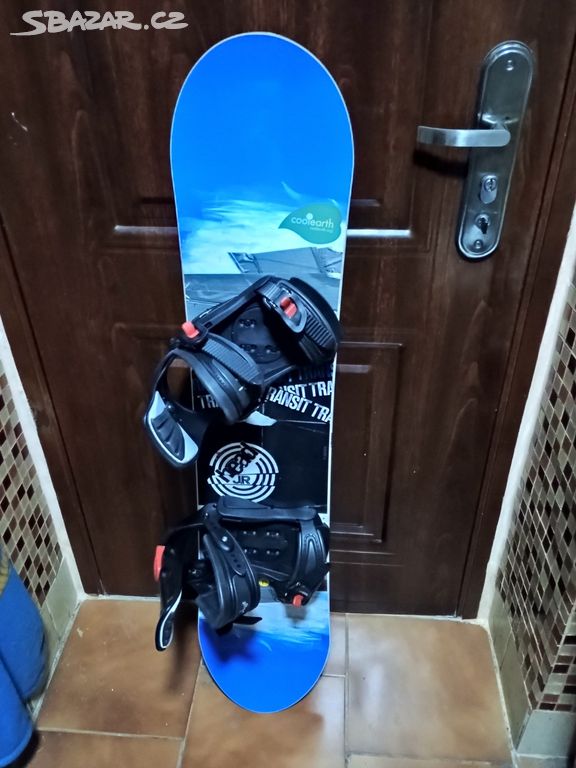 Prodám úplně nový snowboard HEAD 117cm dlouhý.