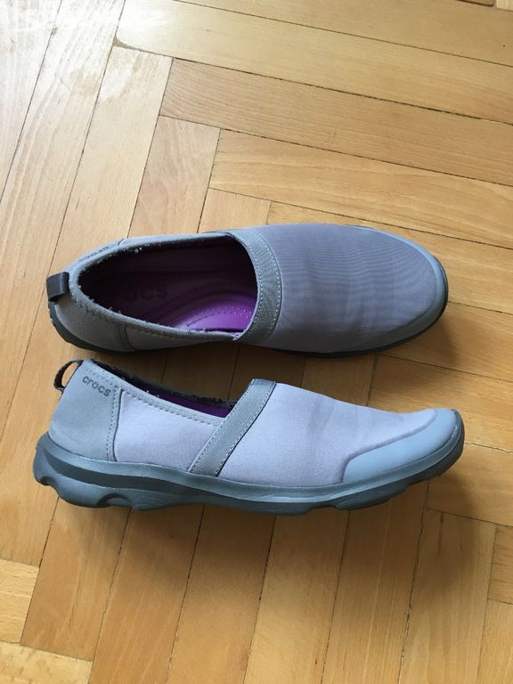 Crocs 40 online