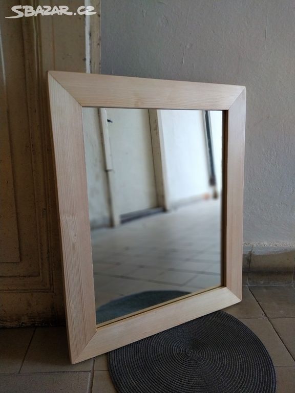 Dřevěné zrcadlo 60 x 50cm - NYNÍ SLEVA 20%