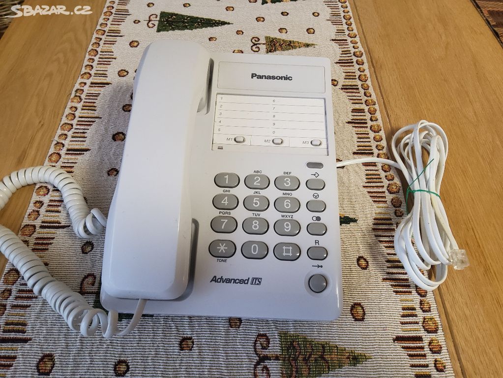 starší telefon Panasonic