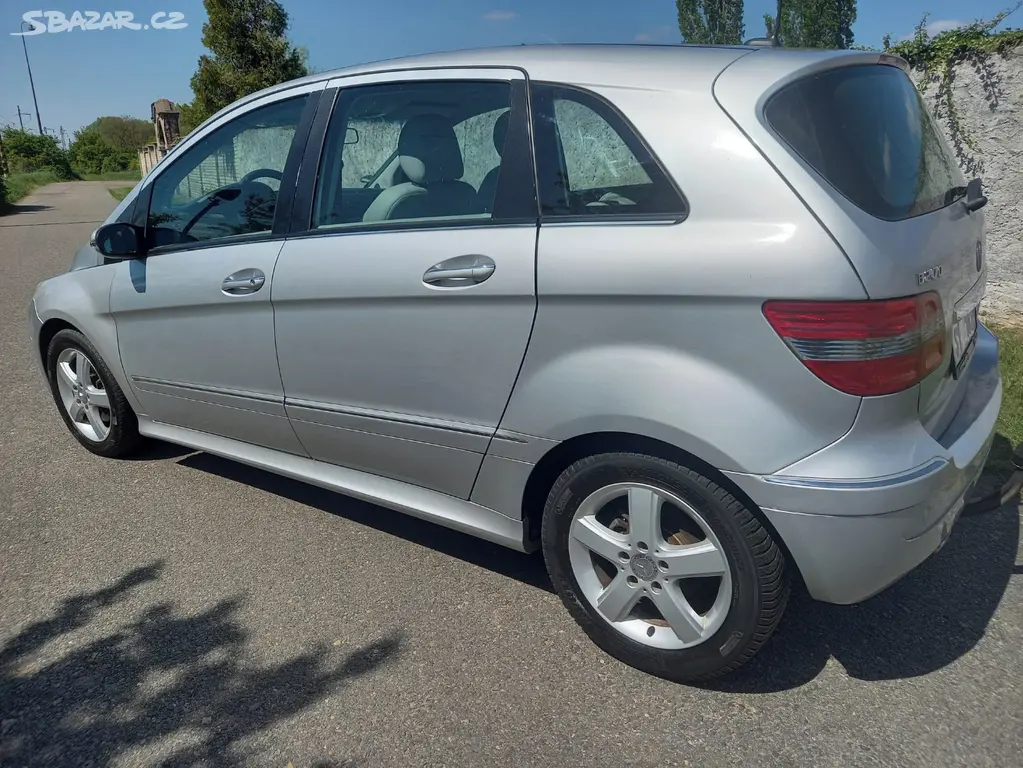Mercedes-Benz Třídy B 200 CDI GPS NAVI AUTOMAT - fotka 3