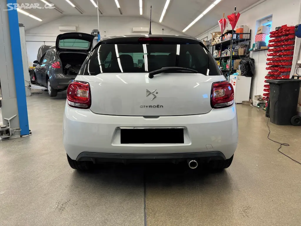 Citroën DS3 1.2 VTI 60kW - fotka 5