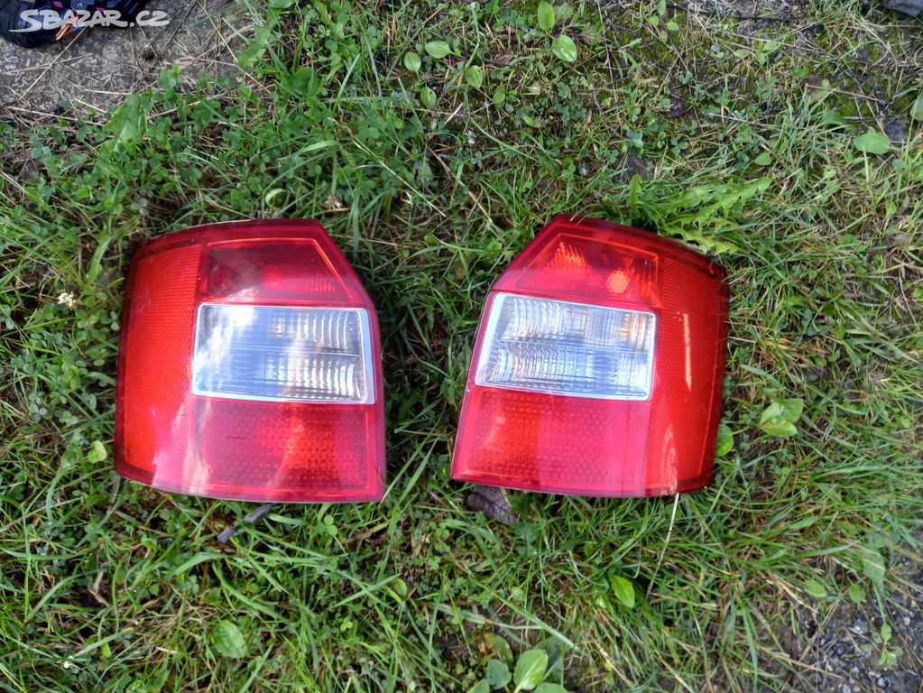 zadní světla Audi A4 B6 Avant cena za kus