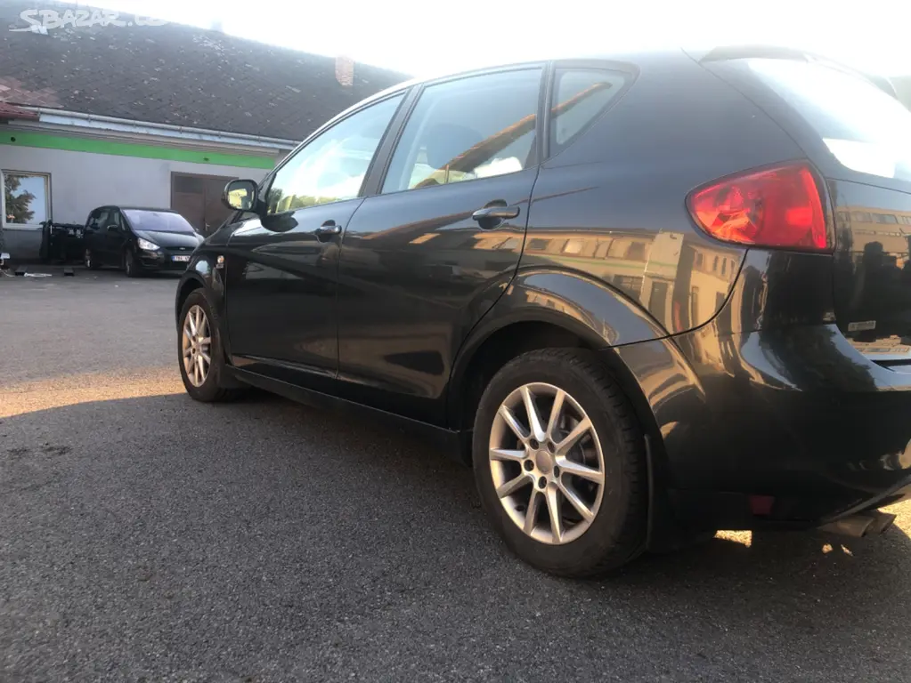 Seat Altea, 1.6 tdi 77Kw TOP STAV - fotka 3